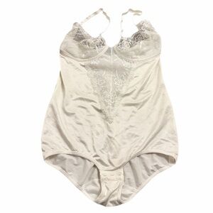 70s/80s European Vintage Simone Lace Panel Satin Bodysuit Lingerie (Ivory) M/L